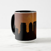 Cityscape bij zonsopgang mok (Voorkant links)