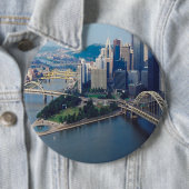 CITYSCAPE-BRIDGES RONDE BUTTON 6,0 CM (In situ)