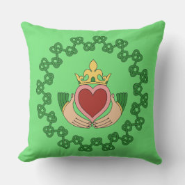 Claddagh en Green Knotwork Buitenkussen