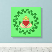 Claddagh en groene knoopwerk canvas afdruk (Insitu (Houten vloer))