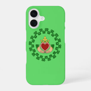 Claddagh en groene knoopwerk iPhone 16 hoesje