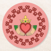 Claddagh en Red Knotwork op roze Ronde Kartonnen Onderzetter (Voorkant)