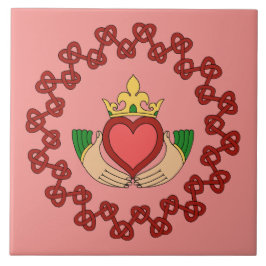 Claddagh en Red Knotwork op roze Tegeltje