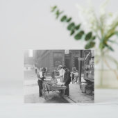 Clam Seller in Little Italy, 1906 Briefkaart (Staand voorkant)