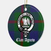 Clan Agnew Crest Badge en Tartan Keramisch Ornament (Links)