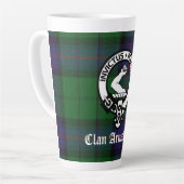 Clan Armstrong Tartan & Crest Badge Latte Mok (Linkerhoek)