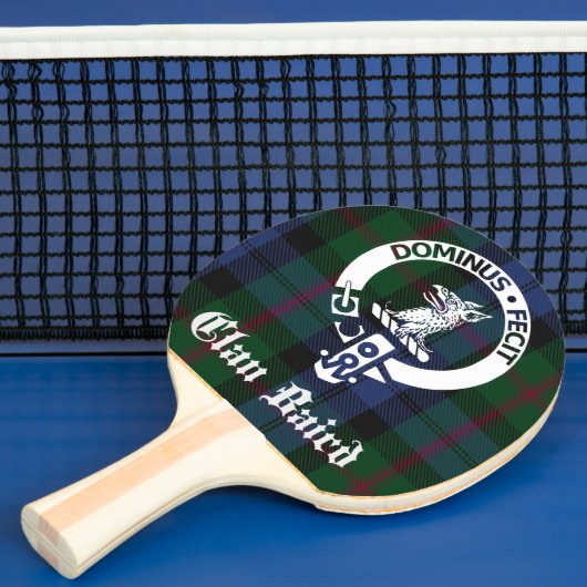 Clan Baird Crest Badge & Tartan Tafeltennisbatje (Insitu)