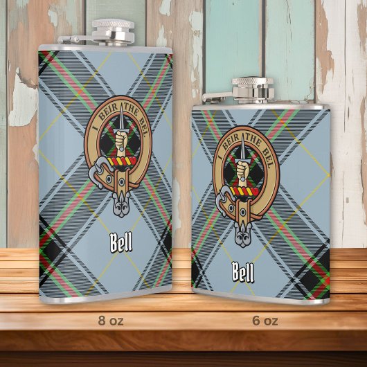 Clan Bell Crest boven Tartan Heupfles