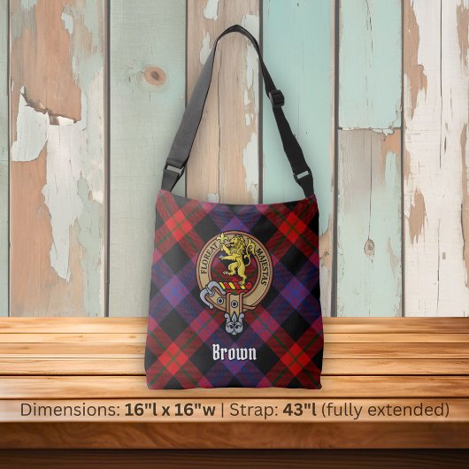 Clan Brown Crest over Tartan Crossbody Tas