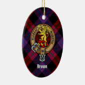 Clan Brown Crest over Tartan Keramisch Ornament (Rechts)