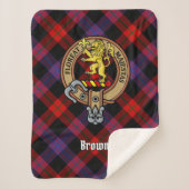 Clan Brown Crest over Tartan Sherpa Deken (Voorkant)