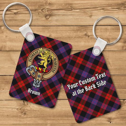 Clan Brown Crest over Tartan Sleutelhanger