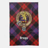Clan Brown Crest over Tartan Theedoek (Verticaal)