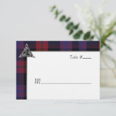 Clan Brown Tartan Thistle Wedding Escort RSVP Kaartje (Staand voorkant)