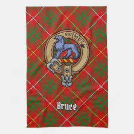 Clan Bruce Crest over Tartan Theedoek
