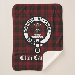 Clan Cameron Crest Badge en Tartan Sherpa Deken