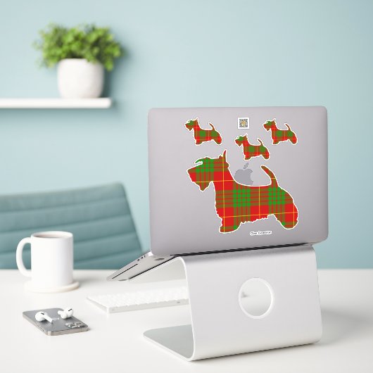 Clan Cameron Scottie Sticker (Laptop op bureau)