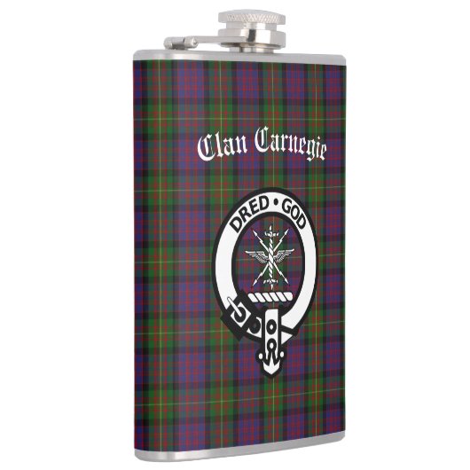 Clan Carnegie Crest Badge en Tartan Heupfles (Rechts)