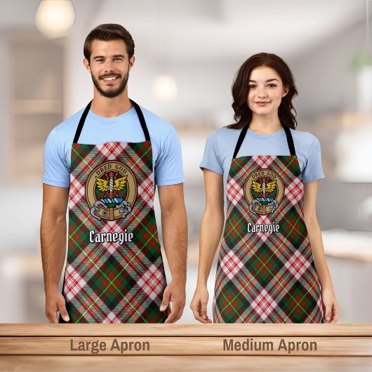Clan Carnegie Crest over Jurk Tartan Schort