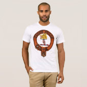Clan Chisholm Family Crest en Targe T-shirt (Voorkant volledig)