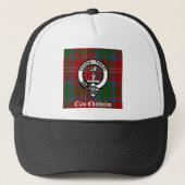 Clan Chisholm Tartan & Crest Badge Trucker Pet (Voorkant)