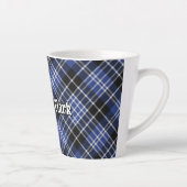 Clan Clark Tartan Latte Mok (Rechts)