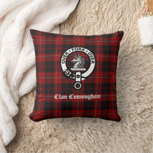 Clan Cunningham Crest Badge en Tartan Kussen