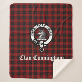 Clan Cunningham Crest Badge en Tartan Sherpa Deken