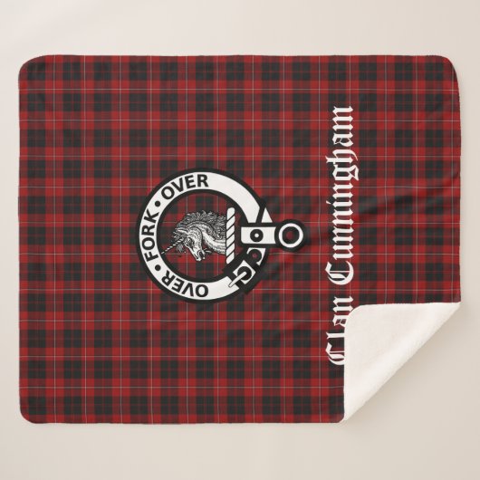 Clan Cunningham Crest Badge en Tartan Sherpa Deken (Voorkant (horizontaal))