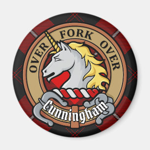 Clan Cunningham Crest over Tartan Magneet