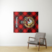 Clan Cunningham Crest over Tartan Wandkleed (In Situ (horizontaal))