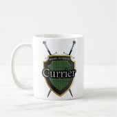 Clan Currie Currier Tartan Shield & Swords Koffiemok (Links)