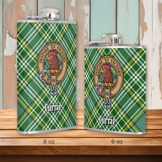 Clan Currie Rooster Crest over Tartan Heupfles