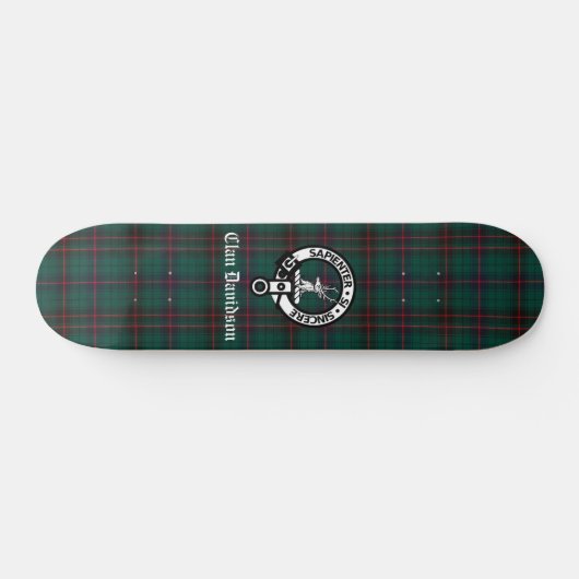 Clan Davidson Crest Badge en Tartan Persoonlijk Skateboard (Horizontaal)