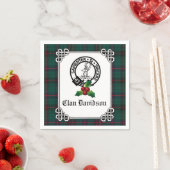 Clan Davidson Crest Badge & Tartan Holiday Servet (Insitu)