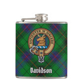 Clan Davidson Crest over Tartan Heupfles (Voorkant)