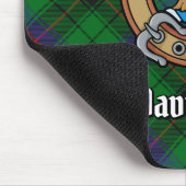 Clan Davidson Crest over Tartan Muismat (Hoek)