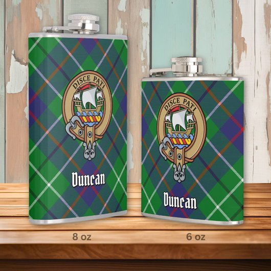 Clan Duncan Crest over tartan Heupfles