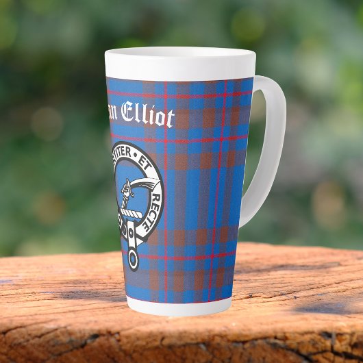 Clan Elliot Crest Badge & Tartan Latte Mok