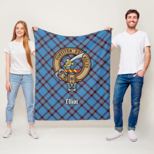 Clan Elliot Crest over het oude Tartan Fleece Deken