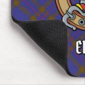 Clan Elliot Crest over Modern Tartan Muismat (Hoek)