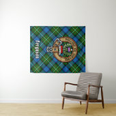 Clan Ferguson Crest over Tartan Wandkleed (In Situ (horizontaal))