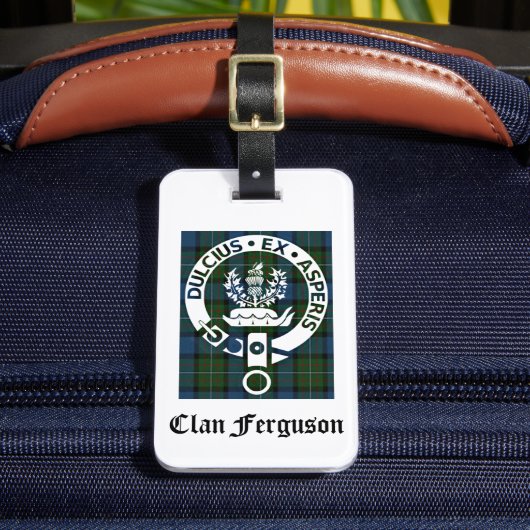 Clan Ferguson Crest Tartan Bagagelabel (Voorkant Insitu 2)