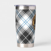 Clan Forbes Crest over jurk Tartan Geïsoleerde Drinkbeker (Rechts)