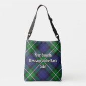 Clan Forbes Crest over Tartan Crossbody Tas (Achterkant)