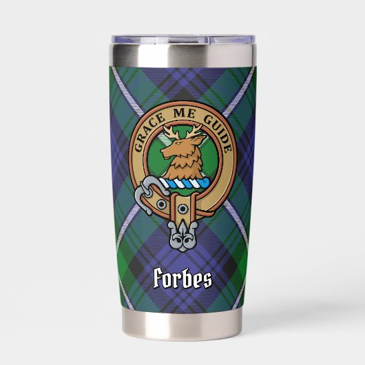 Clan Forbes Crest over Tartan Geïsoleerde Drinkbeker (Voorkant)