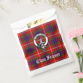 Clan Fraser Crest Badge en Tartan  Bedankzakje (Gezegeld)