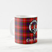 Clan Fraser Crest Badge en Tartan Koffiemok (Voorkant links)