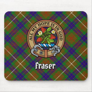 Clan Fraser Crest over jagen Tartan Muismat