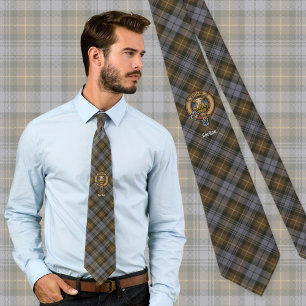 Clan Gordon Crest op Verweerde Tartan Stropdas